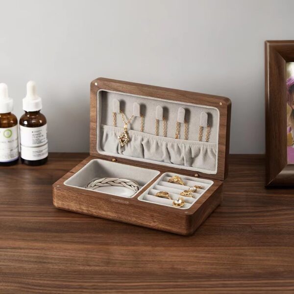 Vintage Vault Wooden Jewelry Case