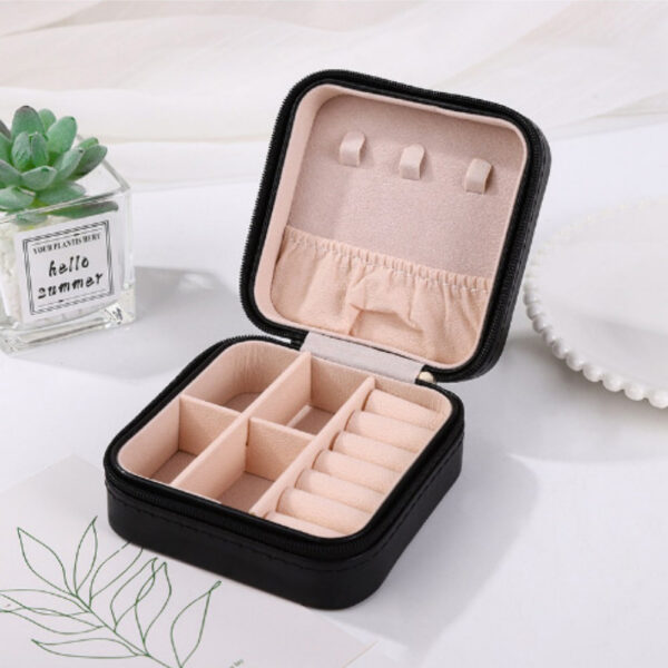 GlamPack Mini Travel Jewelry Box
